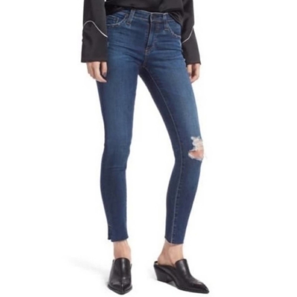 AG Adriano Goldschmied The Legging Ankle Super Skinny Distressed 30R